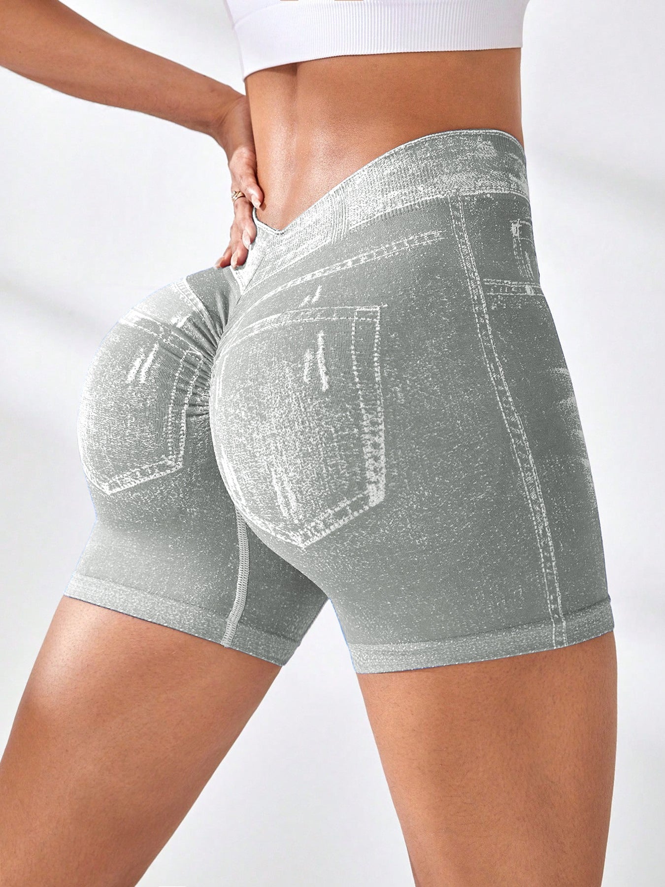 The Lift: Seamless Denim-Look Back V-Waist Hip-Lifting Yoga Shorts