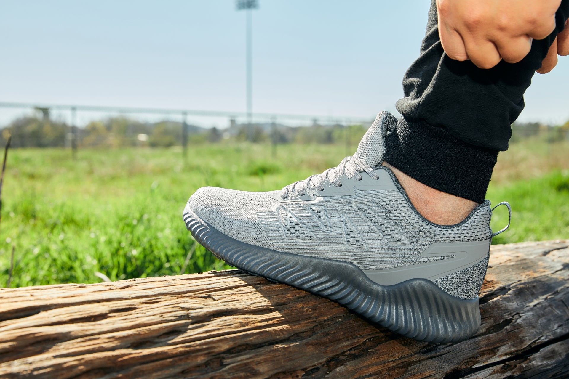 CALTO Q221 Height-Increasing Lightweight Sporty Sneakers | Cement/Pewter