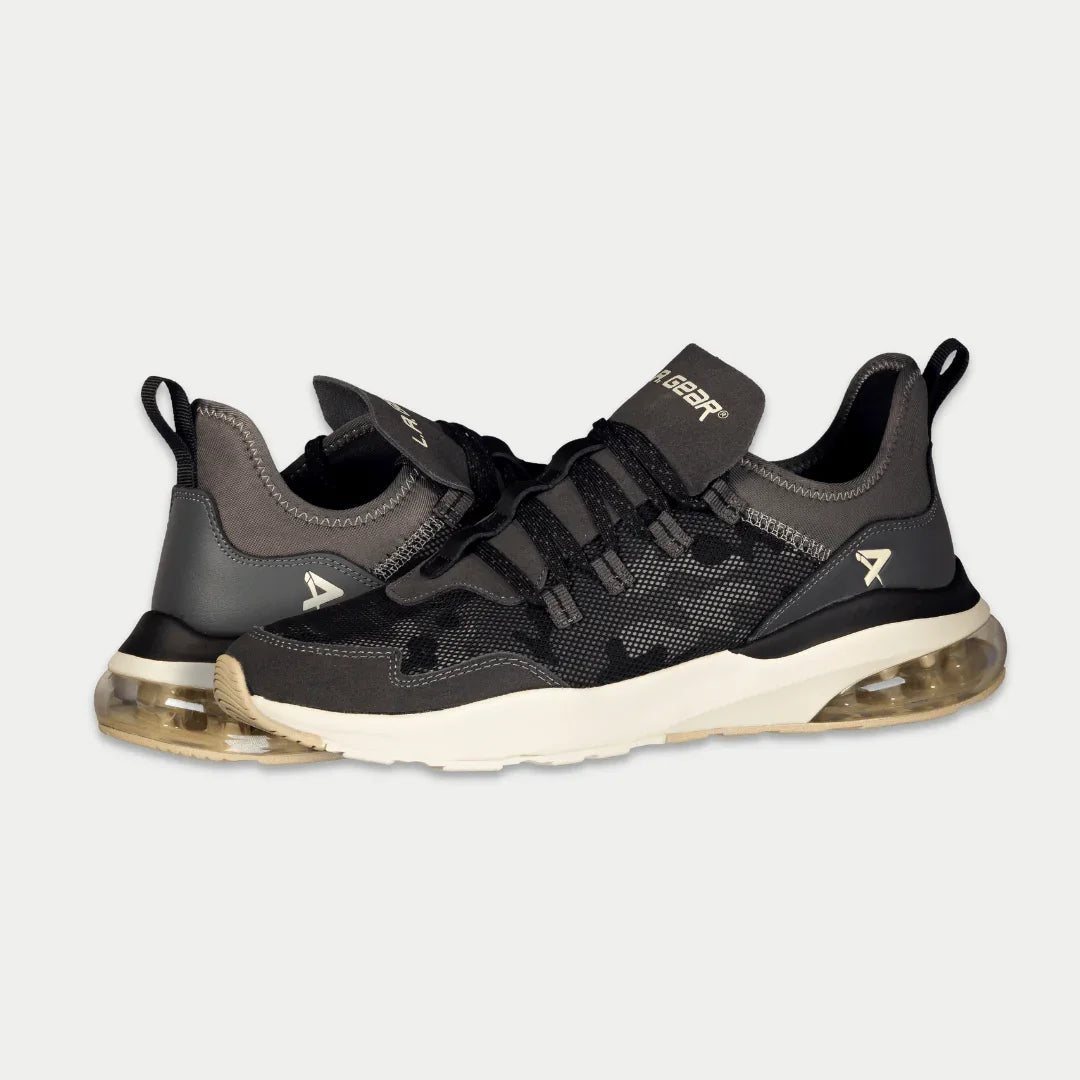 LA Gear Men's Runyon Lowtop Sneakers | Black x Gray Cushioned Footwear