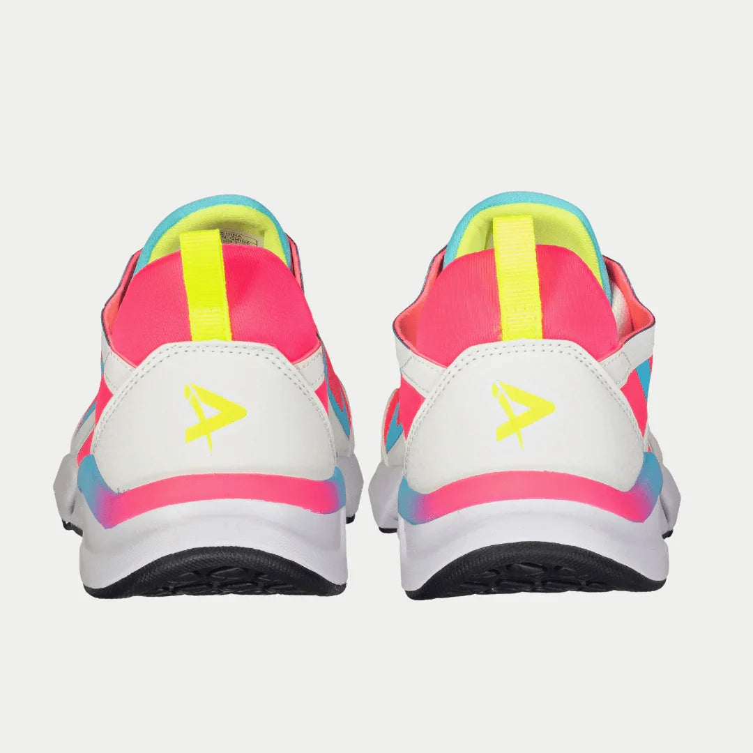 LA Gear Women's Tarzana Lowtop Sneakers | White x Pink Footwear